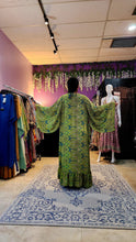 Load image into Gallery viewer, Long kimono with frill