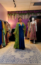 Load image into Gallery viewer, Long kimono with frill