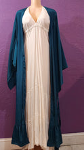 Load image into Gallery viewer, Long kimono with frill plain