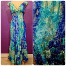 Load image into Gallery viewer, Long dress five frills short sleeves