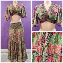 Load image into Gallery viewer, Two pieces set top and skirt