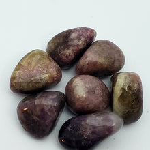 Load image into Gallery viewer, Lepidolite stone