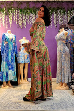 Load image into Gallery viewer, Two piece set top and pant
