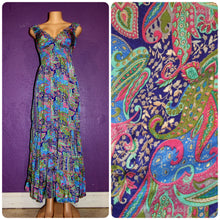 Load image into Gallery viewer, Long dress five frills short sleeves
