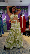 Load image into Gallery viewer, Printed Two-Piece Pant Set

