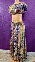 Load image into Gallery viewer, Printed Off-Shoulder Two-Piece Skirt Set
