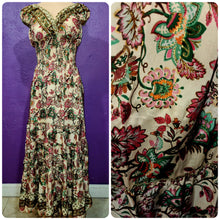 Load image into Gallery viewer, Long dress five frills short sleeves
