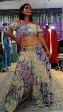 Load image into Gallery viewer, Printed Off-Shoulder Two-Piece Skirt Set
