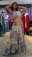 Load image into Gallery viewer, Printed Off-Shoulder Two-Piece Skirt Set

