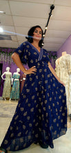 Load image into Gallery viewer, Crepe cotton dress
