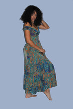 Load image into Gallery viewer, Long dress five frills short sleeves
