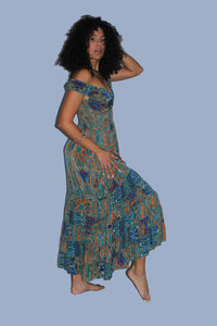 Long dress five frills short sleeves