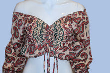 Load image into Gallery viewer, Top and skirt two piece set

